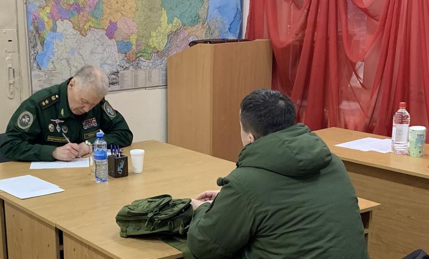 Сотрудники военных следственных органов СК России по всей стране проводят личные приемы участников специальной военной операции